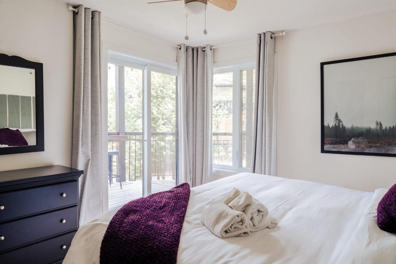 Magnifique Condo Pres Du Lac Tremblant 몽트랑블랑 외부 사진